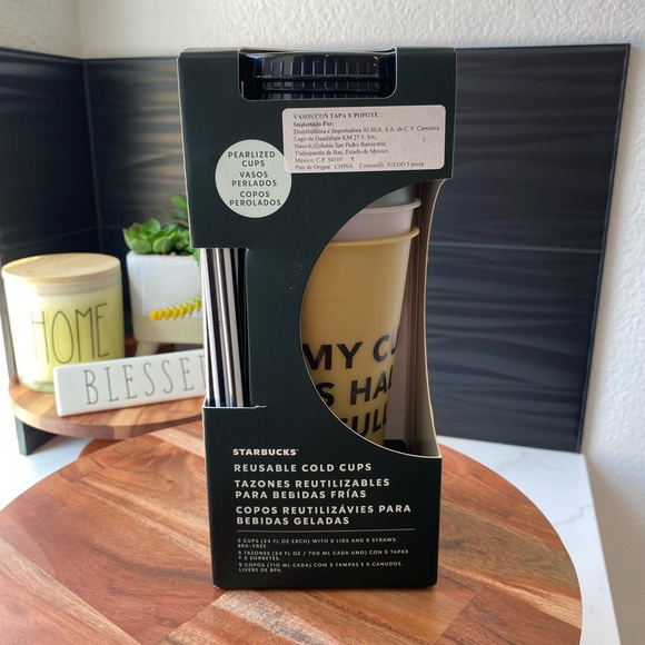 💛Starbucks Mexico Reusable Cold Cup Tumbler Set - New Year Edition💛 - Picture 1 of 7